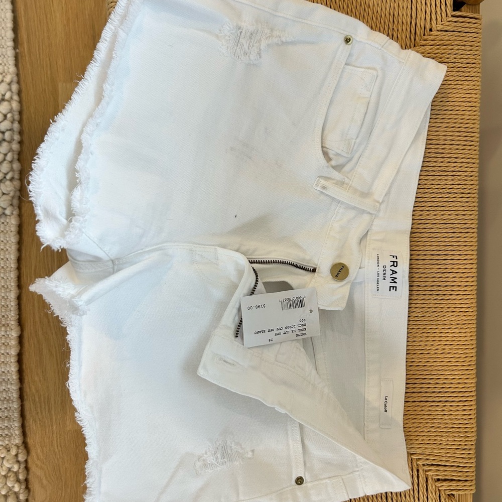 Frame Le Cutoff White Denim Cutoff Shorts - Picture 4 of 8